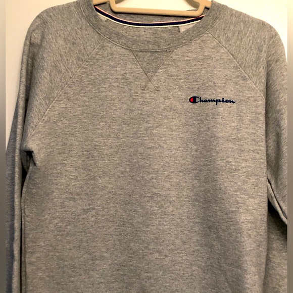 NWT Champion Powerblend Crew Neck Size M - Picture 3 of 9